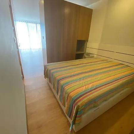 Oporto Beach Studio - by metro station Appartamento